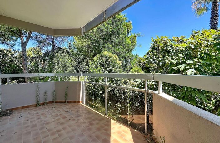 Appartement À Vendre — photo 2