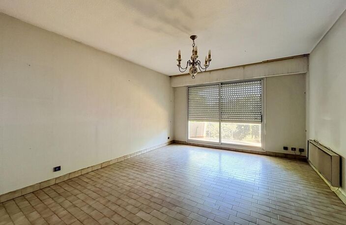 Appartement À Vendre — photo 3