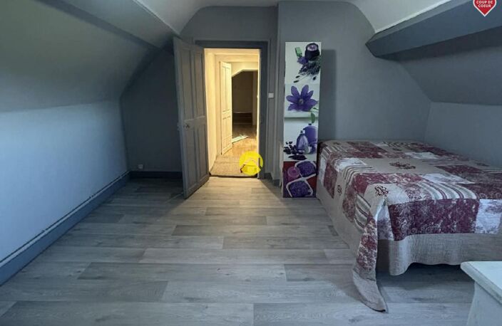 Maison avec 6 chambres — photo 2