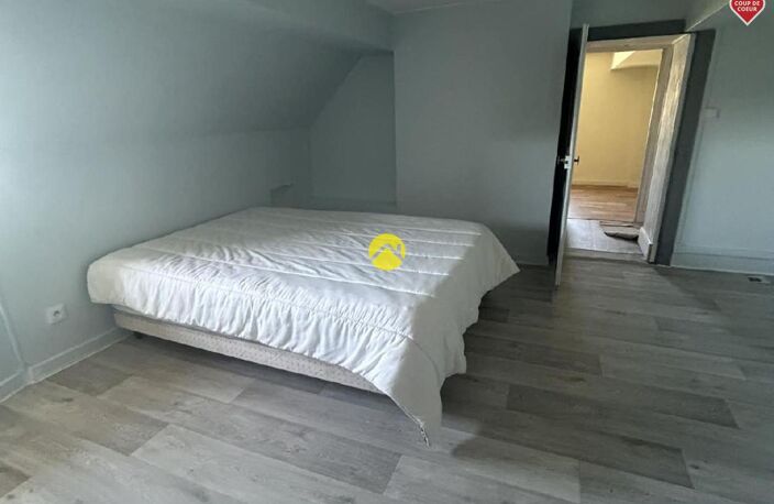 Maison avec 6 chambres — photo 3
