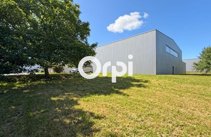 MONTS DU LYONNAIS : Site Industriel et logistique de 1 500 m² (HSP 8,50 m) sur parcelle constructible de 5 300 m² — photo 4