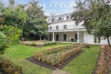 Maison 9 pièces 17500000 €