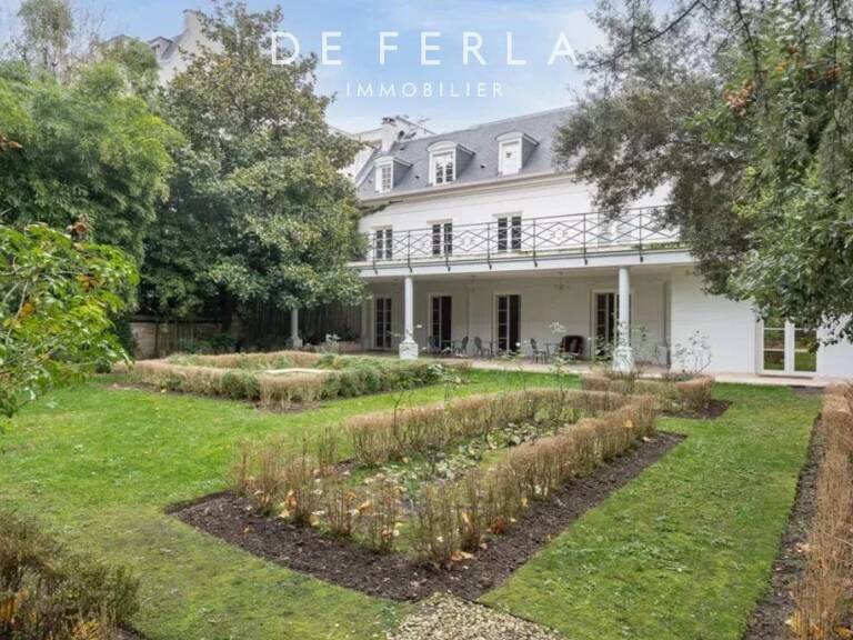 Hôtel Particulier à Neuilly — photo 1
