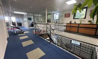 Local industriel  2500 m² à vendre à Créteil (94000)