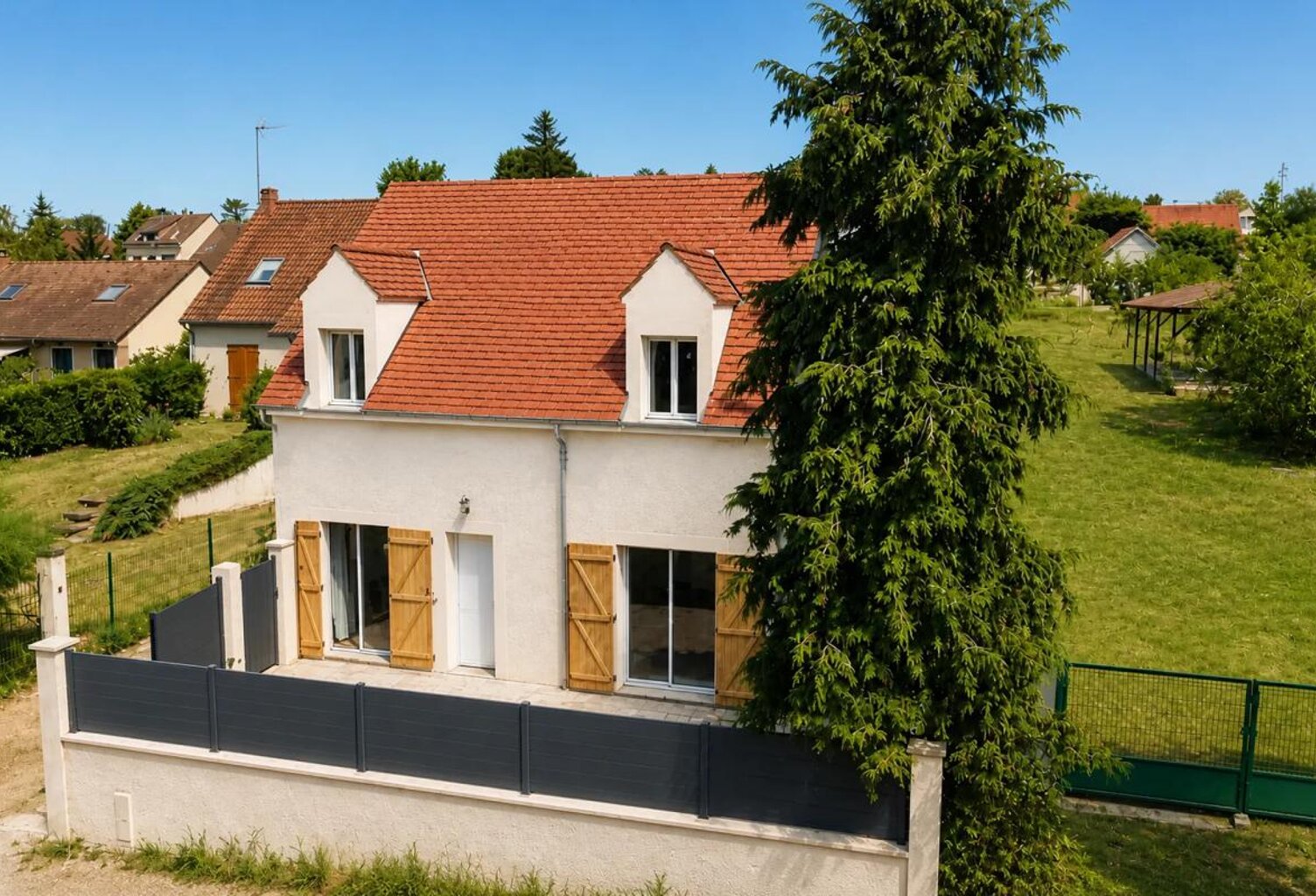 Maison neuve de 2026 avec 102m2 / 4 chambres / terrain de 221m2 — photo 1