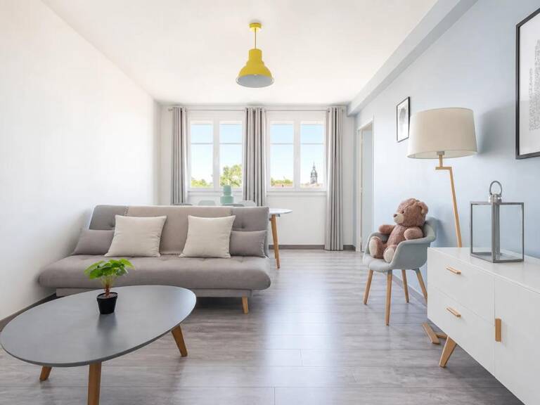 TROYES – Appartement T5 de 83,41 m² – 4 chambres – Ascenseur — photo 1