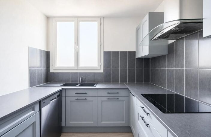 TROYES – Appartement T5 de 83,41 m² – 4 chambres – Ascenseur — photo 3