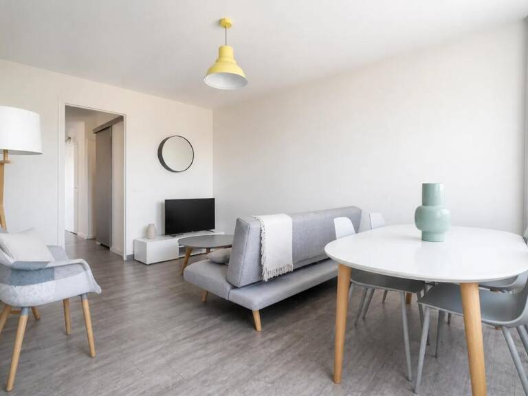 TROYES – Appartement T5 de 83,41 m² – 4 chambres – Ascenseur — photo 1
