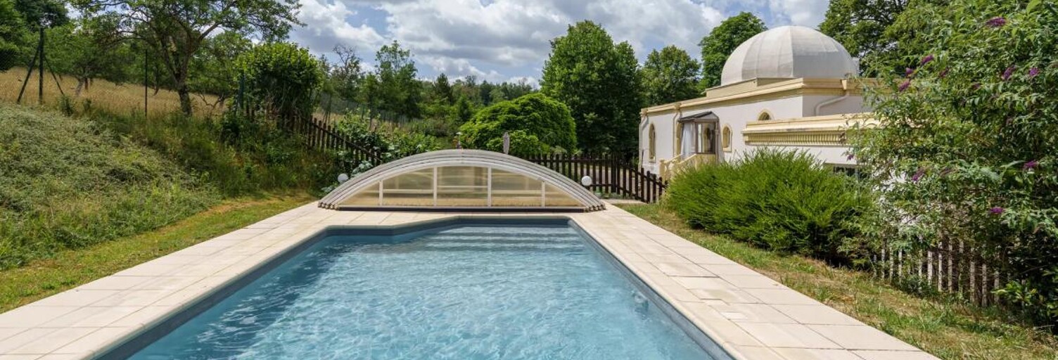 Maison 9 Pièces 254 m² à vendre à Mirecourt (88500)