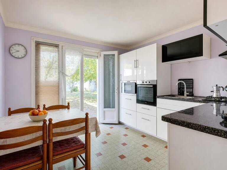 Maison de 5 pièces de 180 m² à Vaulx-en-Velin — photo 1