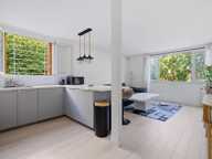 Appartement 3 pièces de 56 m² à Suresnes — photo 2