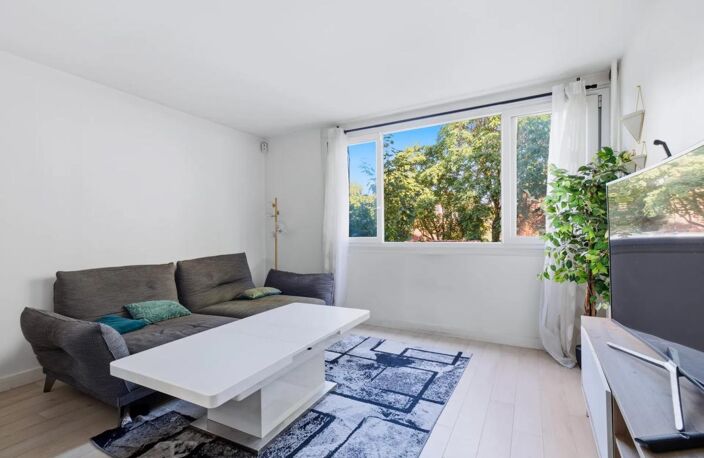 Appartement 3 pièces de 56 m² à Suresnes — photo 4