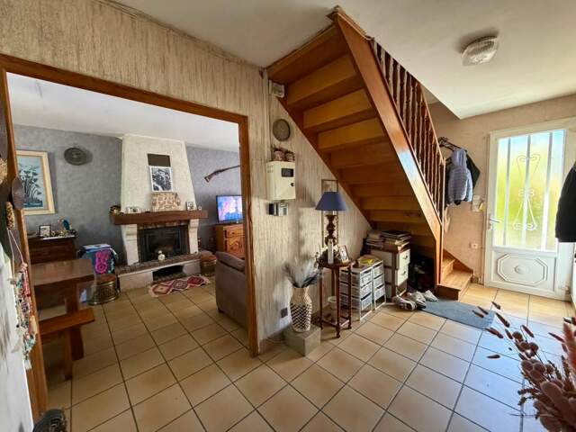 Maison familiale 5 pièces - 105 m² – Fort potentiel à rénover — photo du bien