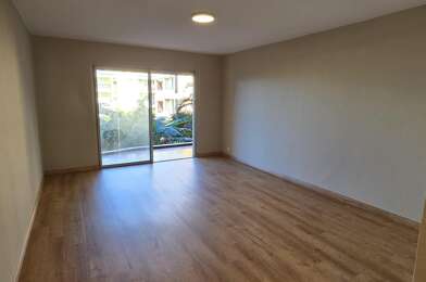 Bureau 4 pièces 1550 €