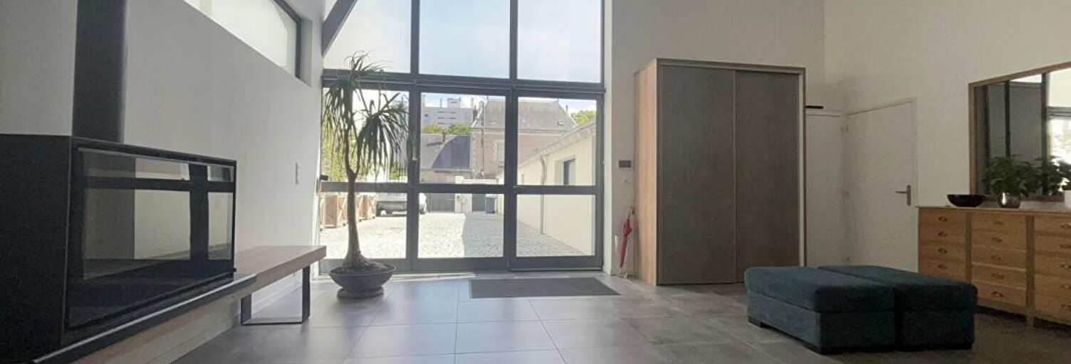Maison 10 Pièces 370 m² à vendre à Tours (37100)