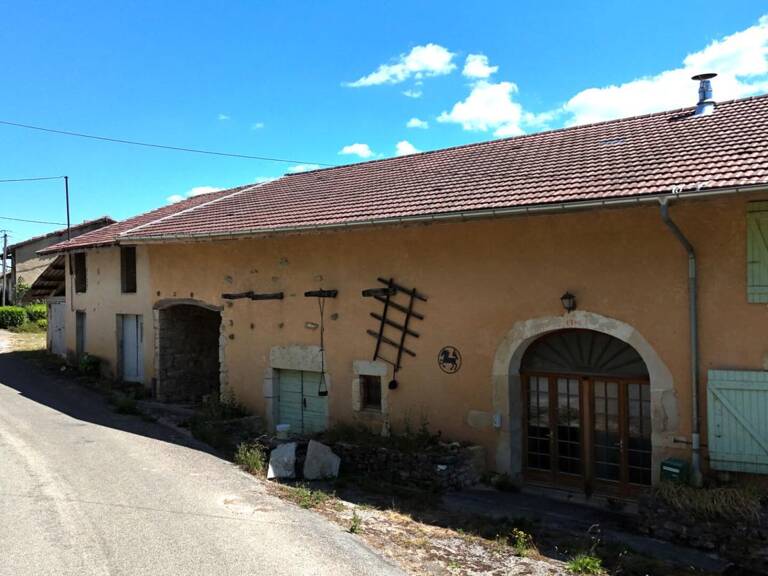Maison en pierres, à  finir de rénover - avec belle vue -  Vosbles-Valfin (Chavagna) — photo 1