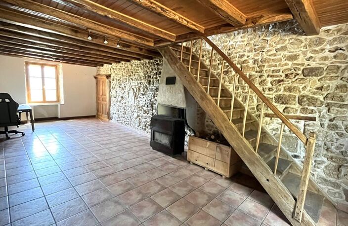 Maison en pierres, à  finir de rénover - avec belle vue -  Vosbles-Valfin (Chavagna) — photo 2