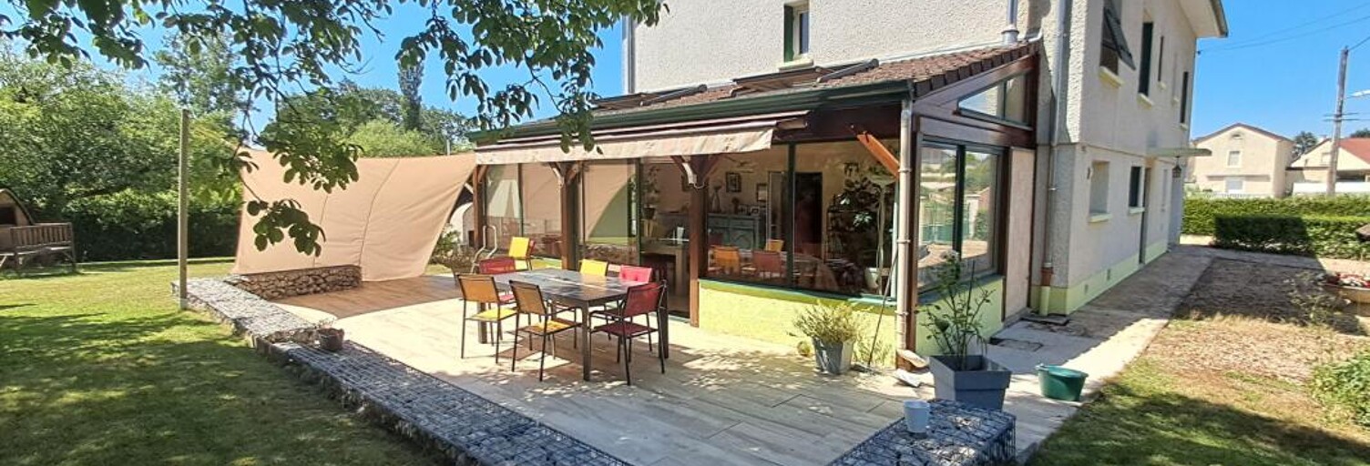 Maison 8 Pièces 258 m² à vendre à La Charmée (71100)