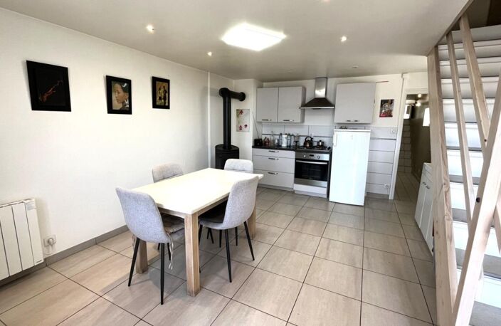 Maison en pierres avec 3 chambres, proche de la rivière d'Ain ? Coisia (Thoirette-Coisia) — photo 2