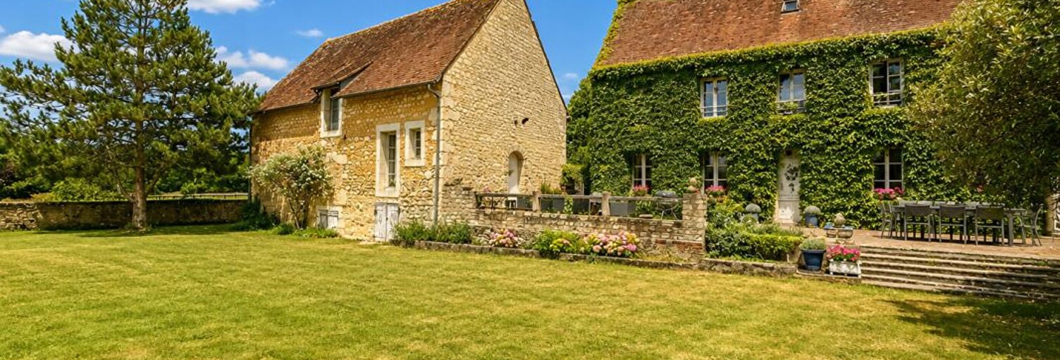 Maison 9 Pièces 240 m² à vendre à Sablons sur Huisne (61110)