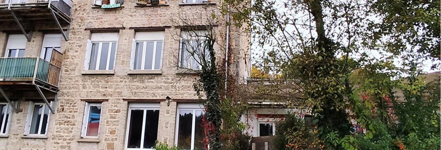 Immeuble  543 m² à vendre à La Séauve-sur-Semène (43140)