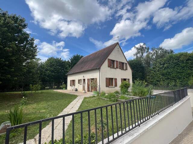 MAISON TRADITIONNELLE PROCHE GARE TGV  3MN — photo du bien