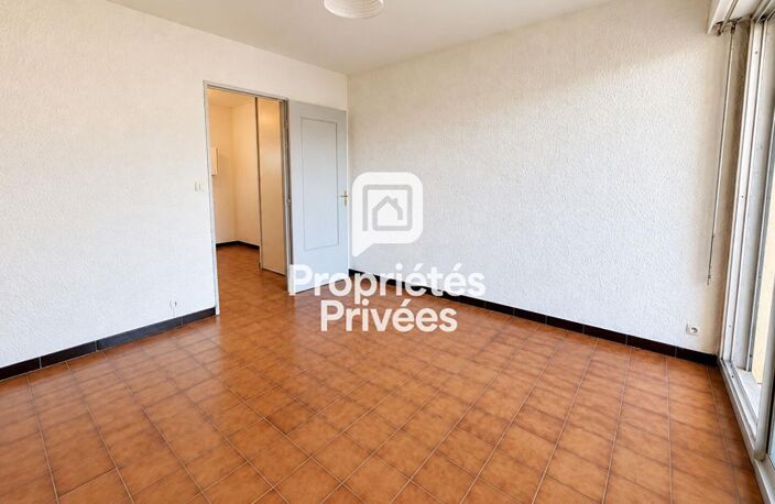 Studio avec balcon, ascenseur et parking - Centre-ville de Cavalaire-sur-Mer — photo 5