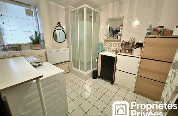 MAISON BOURGES 6 PIECES 111 M2 — photo 2