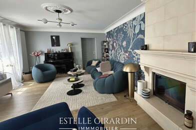 Maison 8 pièces 736000 €