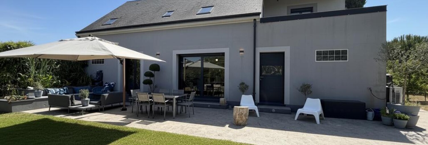 Maison 5 Pièces 155 m² à vendre à Saint-Martin-d'Abbat (45110)