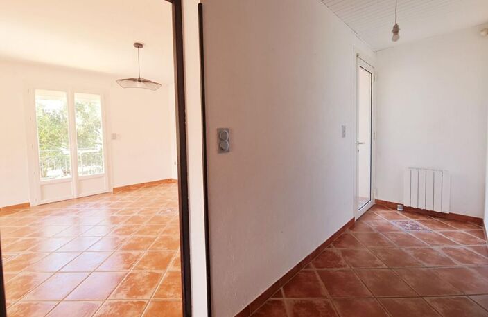 St Privat des vieux - Maison  3 chambres  avec piscine - Secteur calme — photo 3