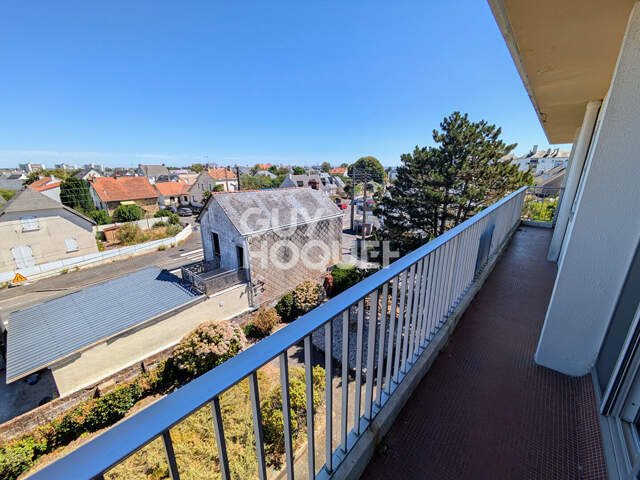 Saint Nazaire - proche mer T2 - 42 m² - cave - balcon - ascenseur — photo du bien