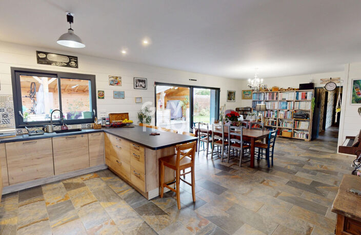 Maison proche des commerces — photo 2
