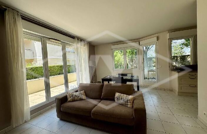 Vente appartement 3 pièces 64 m² Combs-la-Ville (77380) — photo 2