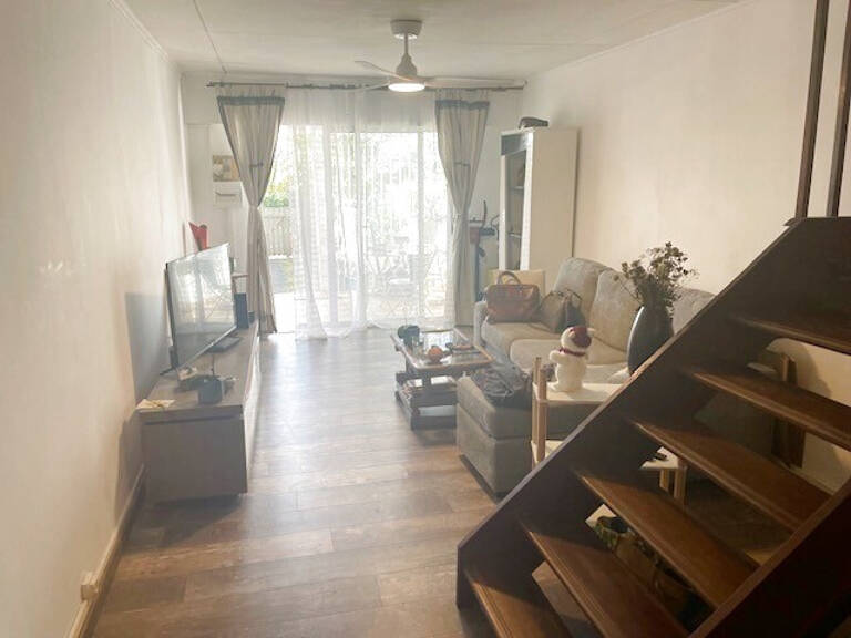 A vendre maisonnette T3 duplex avec jardinet Saint Denis Mon — photo 1
