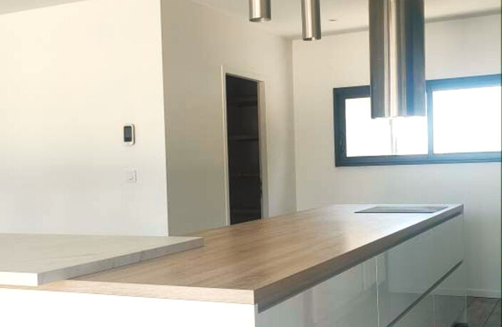 MAISON DE  123M2 AVEC PISCINE  - CAVIGNAC — photo 5