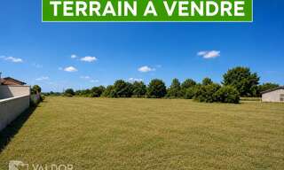 Terrain  370 m² à vendre à Chaleins (01480)