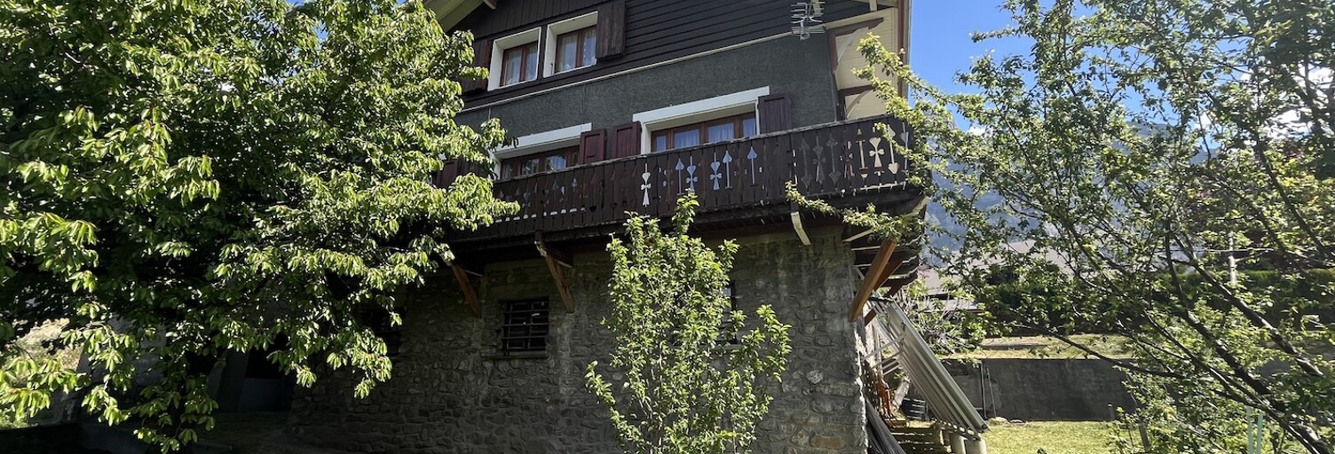 Maison 9 Pièces 146 m² à vendre à Saint-Julien-Mont-Denis (73870)