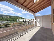 Appartement T4 de 80 m2 avec terrasse en plein coeur de Pontc — photo 3