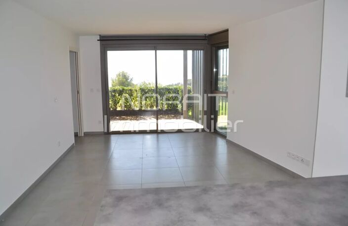 St PIERRE DE FERIC 2PIECES TERRASSE VUE MER PISCINE — photo 4