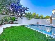 Villa — photo 2