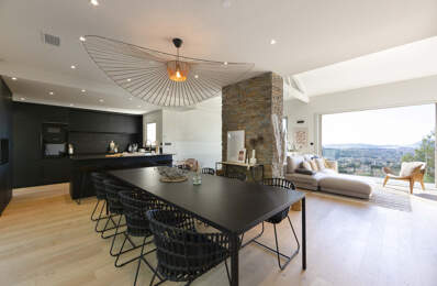Maison Rénovée 160 m2 + piscine, jacuzzi, bureau et garage - — photo du bien