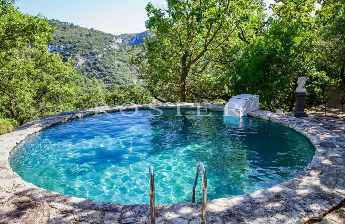 À vendre : Venasque - Les Monts du Vaucluse – Authentique Tour d — photo 2
