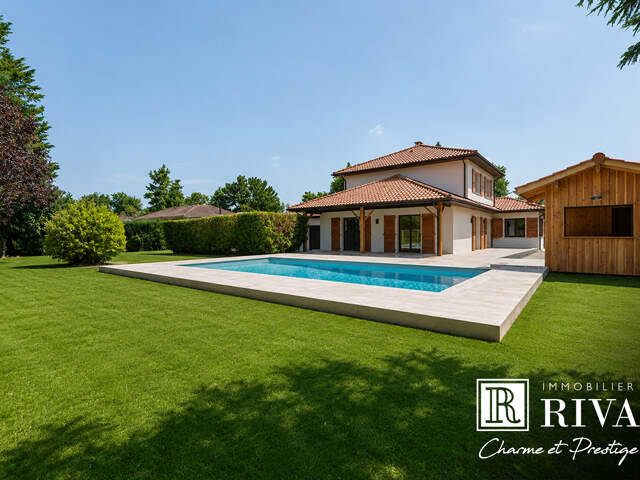 MAISON RENOVEE 199 M2 + GARAGE/ATELIER 58 M2 - CALME — photo du bien