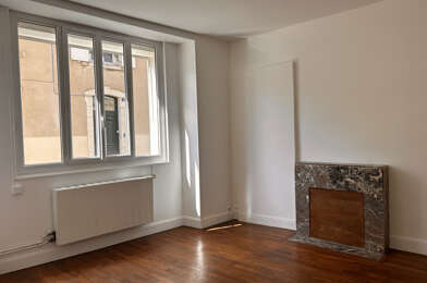 Appartement 3 pièces 538 €