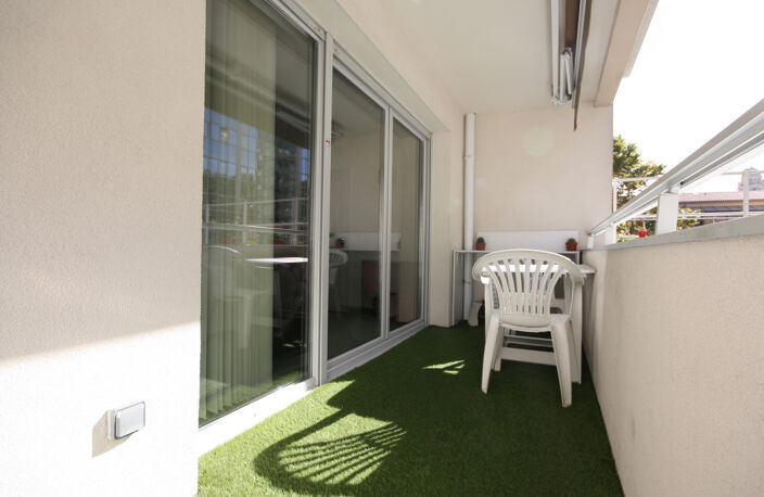 Appartement T2 meublé, Marseille 2ème — photo 3