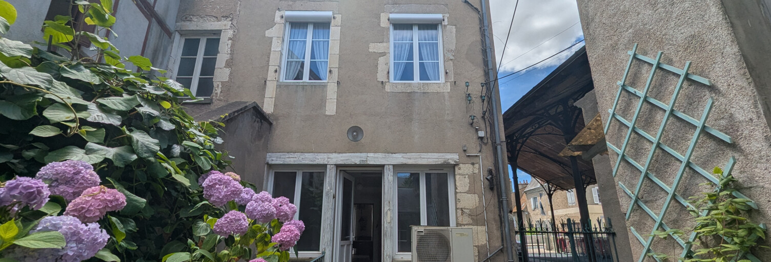 Maison 5 Pièces 160 m² à vendre à Neuvy-Saint-Sépulchre (36230)