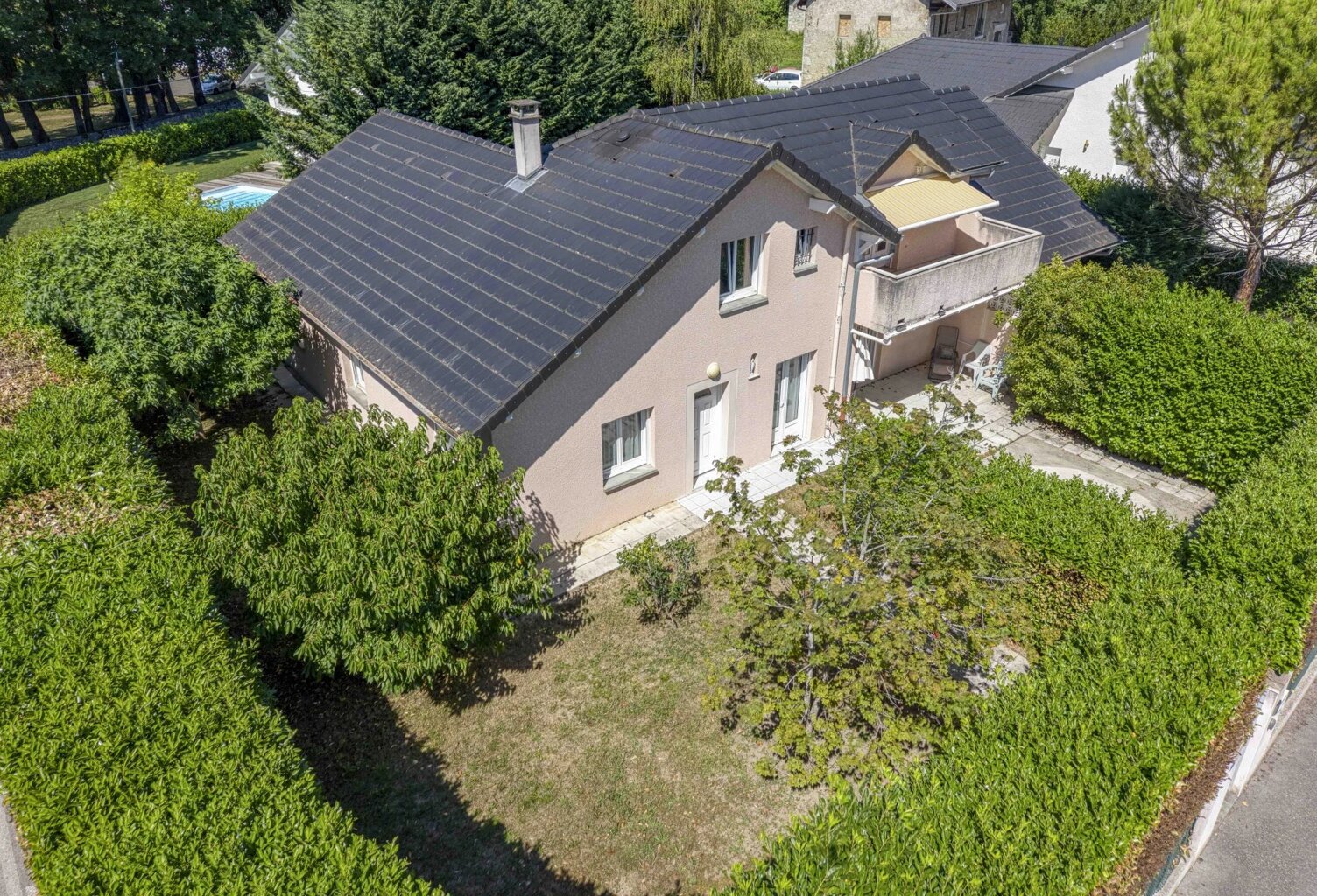 Maison/Villa 6 pièces — photo 1