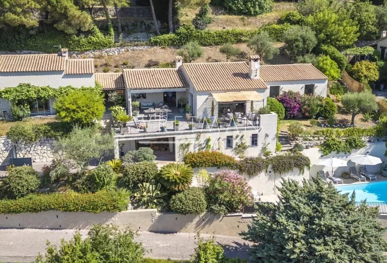 Charmante villa avec vue panoramique mer - Tourrettes-sur-Loup — photo 1