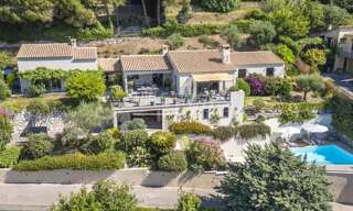 Maison 7 Pièces 223 m² à vendre à Tourrettes-sur-Loup (06140)